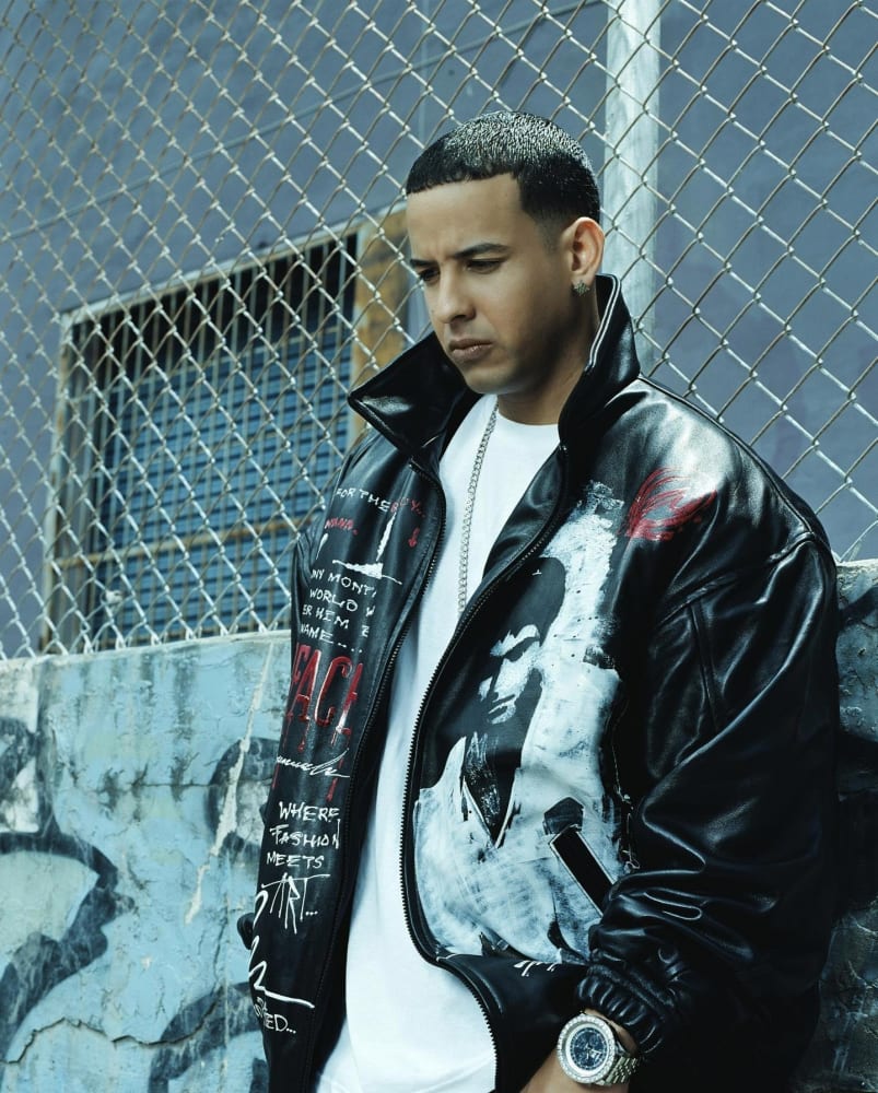 HAPPY BIRTHDAY DADDY YANKEE    te amamos!! 