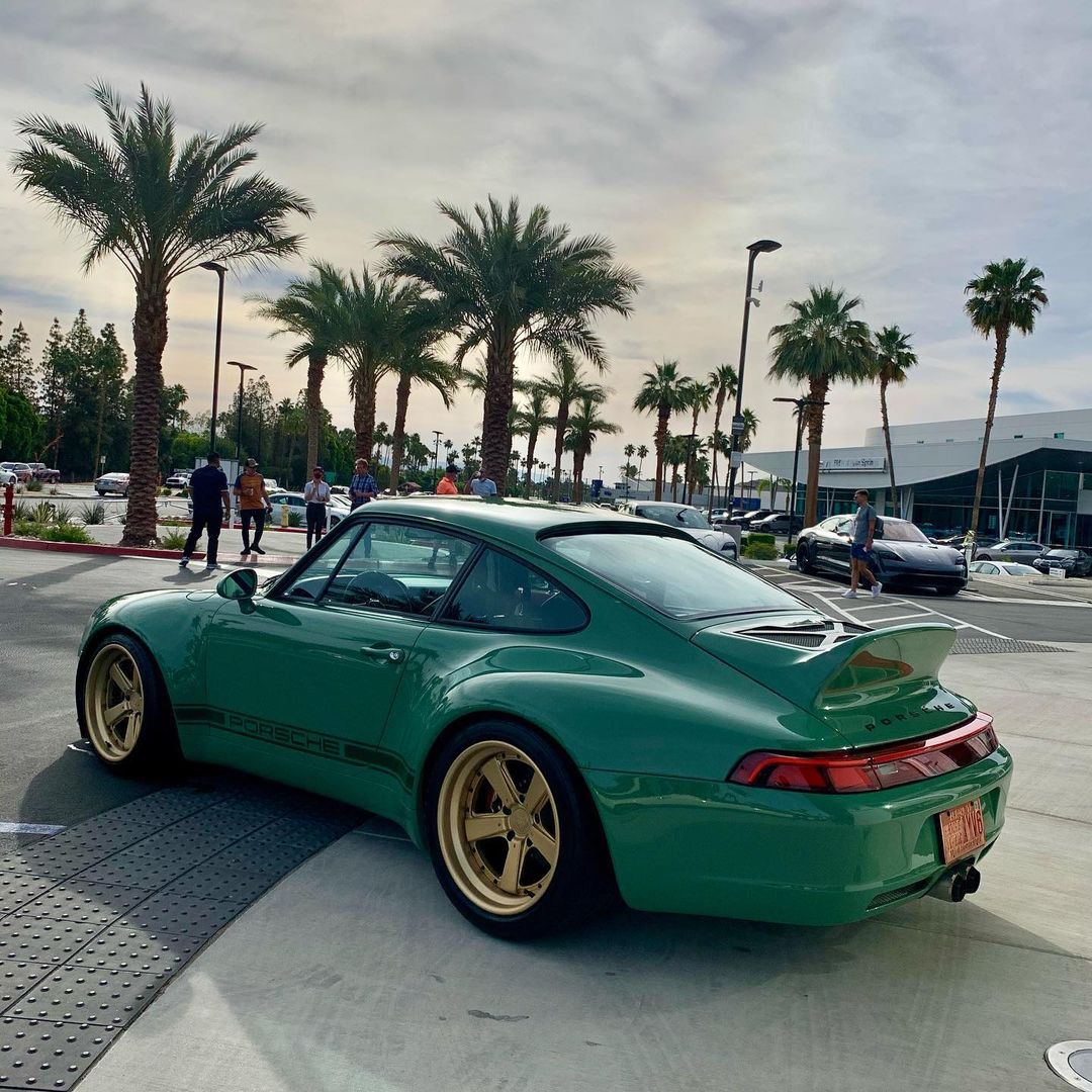 GermanCarScene's tweet photo. Gunther Werks @Porsche 911
📷 IG sheilarb21 https://t.co/OOmXwp6sJl