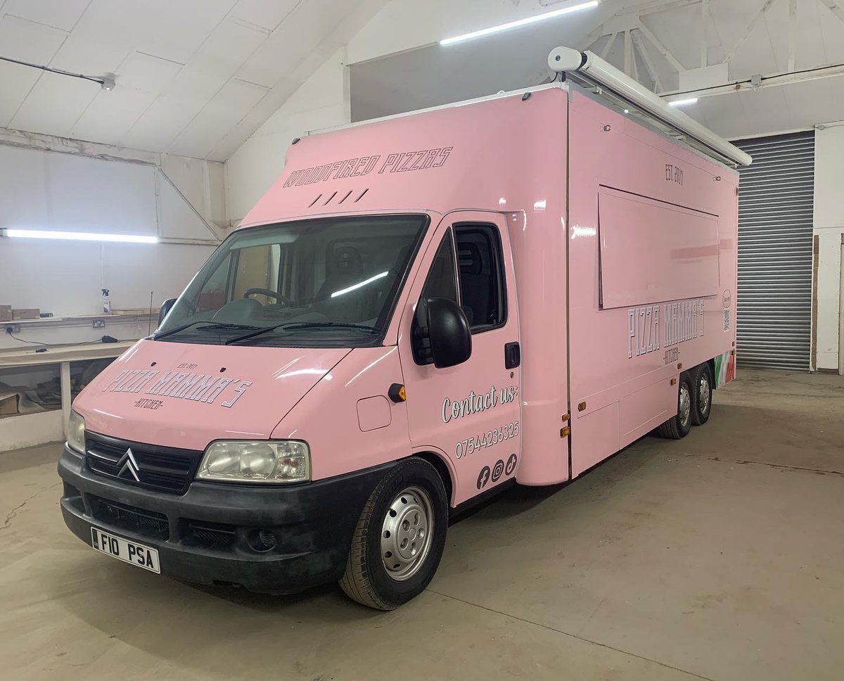 Looking as good as the food it will serve! Our MW Graphics team has given this @PizzaMammaHull vehicle a complete complete colour change with design &amp; print carried out in-house. Wrap supplied by Tech Wrap with a gloss level that's second to none!
#MWGraphics #PizzaMammas #Wraps
