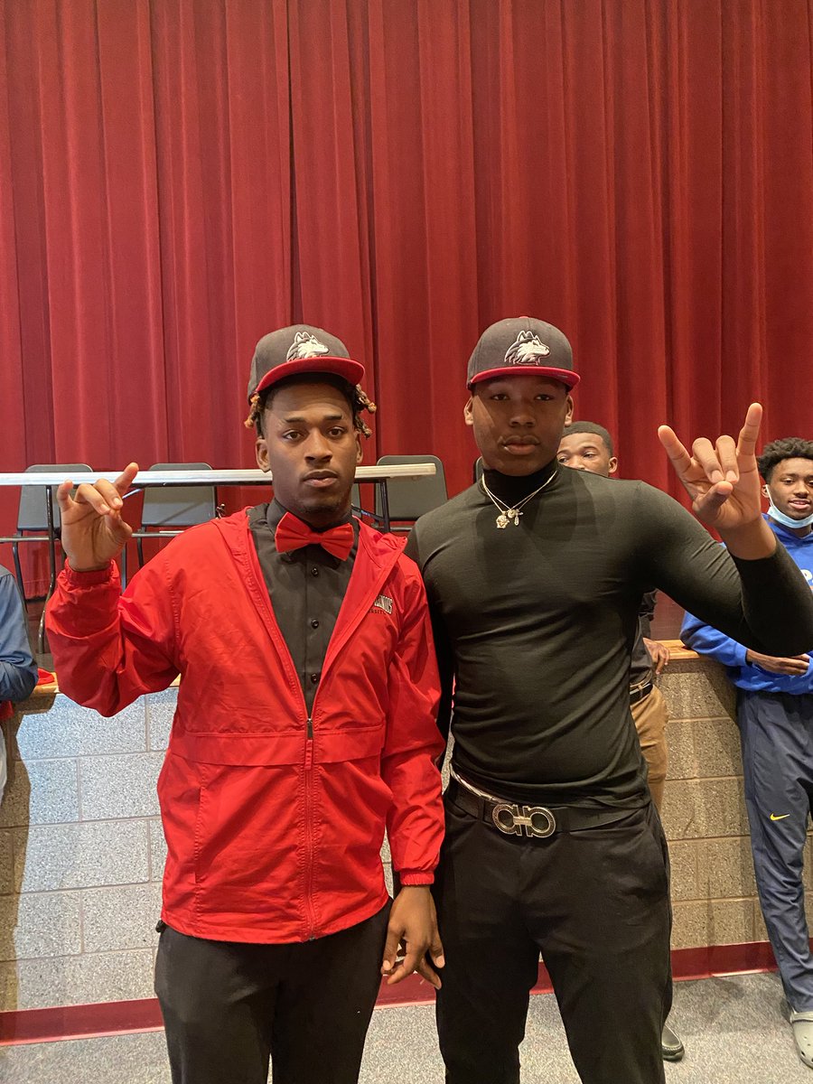 Thomas Hammock (@niucoachhammock) on Twitter photo This is a good looking crew bringing their talents to DeKalb. Excited to get <a href="/21_jaiden/">Jaiden Credle</a> & <a href="/CameronCrowell1/">Cameron Crowell</a> up here this summer. This is a good looking crew bringing their talents to DeKalb. Excited to get <a href="/21_jaiden/">Jaiden Credle</a> & <a href="/CameronCrowell1/">Cameron Crowell</a> up here this summer.