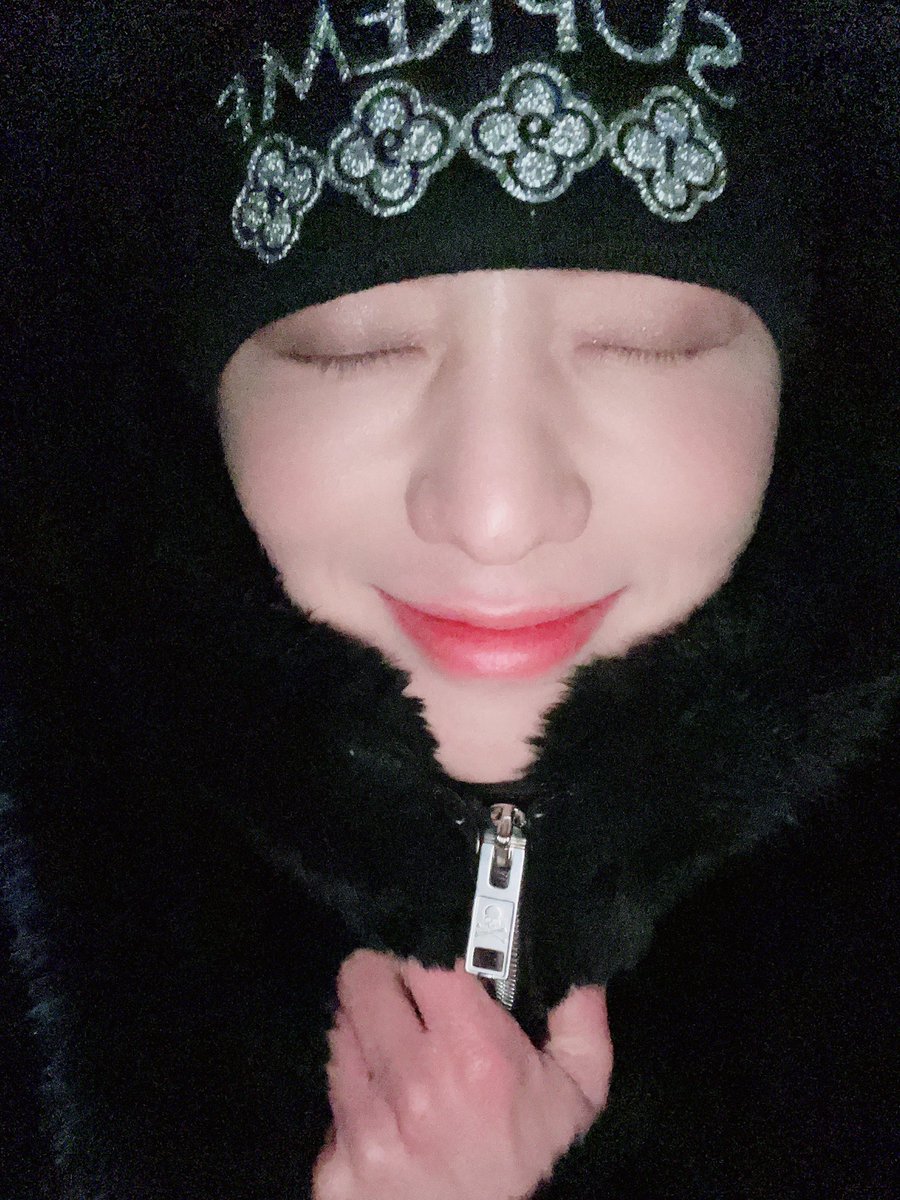어우 오늘 너무 춥네요 ㅠ 따뜻한 밤 되시길💙