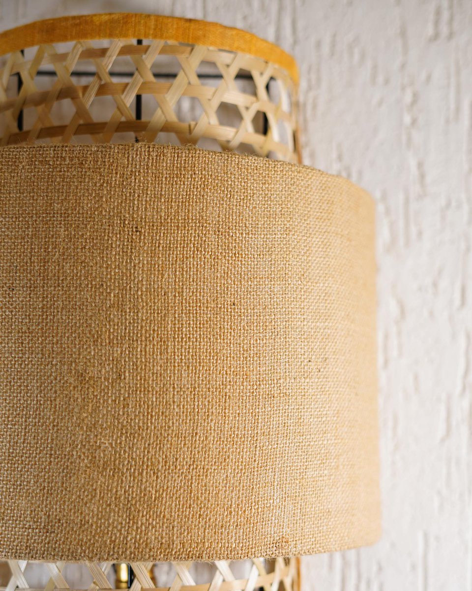 wood_shells's tweet photo. Bringing in a new Wall lamp this week called ‘VIAL’ 
Ideal for bedrooms, powder rooms and lounges.  
#woodshells #walllamps #lighting #loveandlight #cane #lamps #canelamps #walllighting #interior #interiordesignideas #sustainability 
@WeAreHomeDecor @AlistoreAlina @TheModernLamp https://t.co/ZpVC4hyXGw