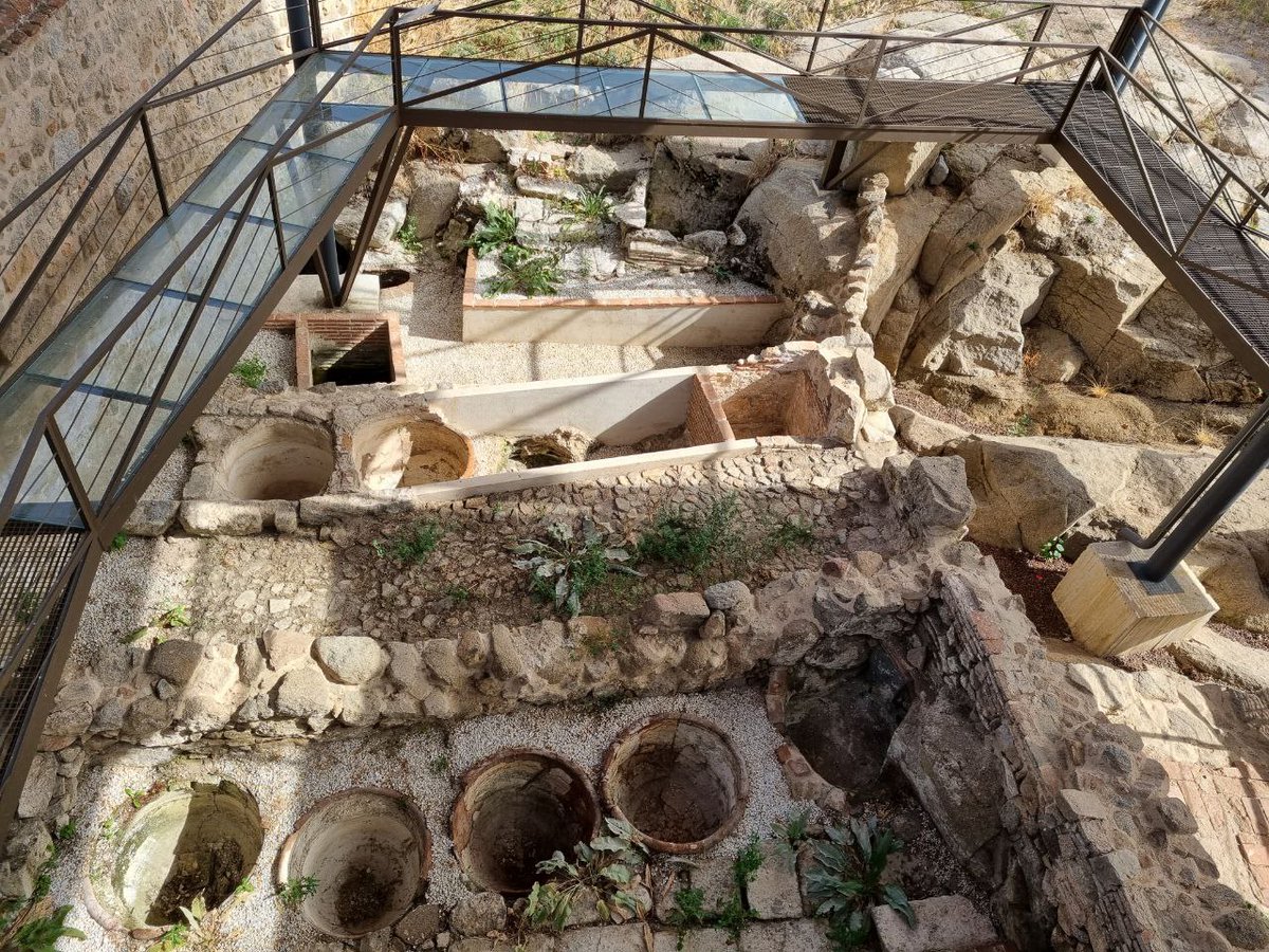 SilViajaBlog's tweet photo. Nuevo en el Blog! Las #Tenerías Judías de San Segundo en #Ávila. Una visita interesante y gratuita. Lee mi reseña 
📝 https://t.co/l2tIKuSN1g
@Avila_Turismo @Avila_Cultura @turismodeavila @TurismoEnAvila @CyLesVida https://t.co/Y02Je5WgLE