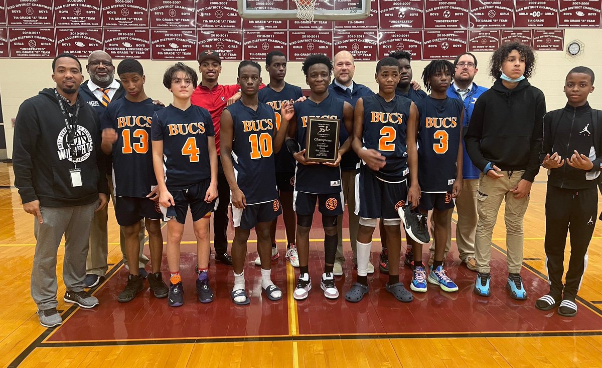 Greg_Sever's tweet photo. @AthleticsBailey @BaileyMSBucs  2022 8th Grade A Team and 8th Grade B Team Spring ISD District Champs! https://t.co/4TNuXjMNrT