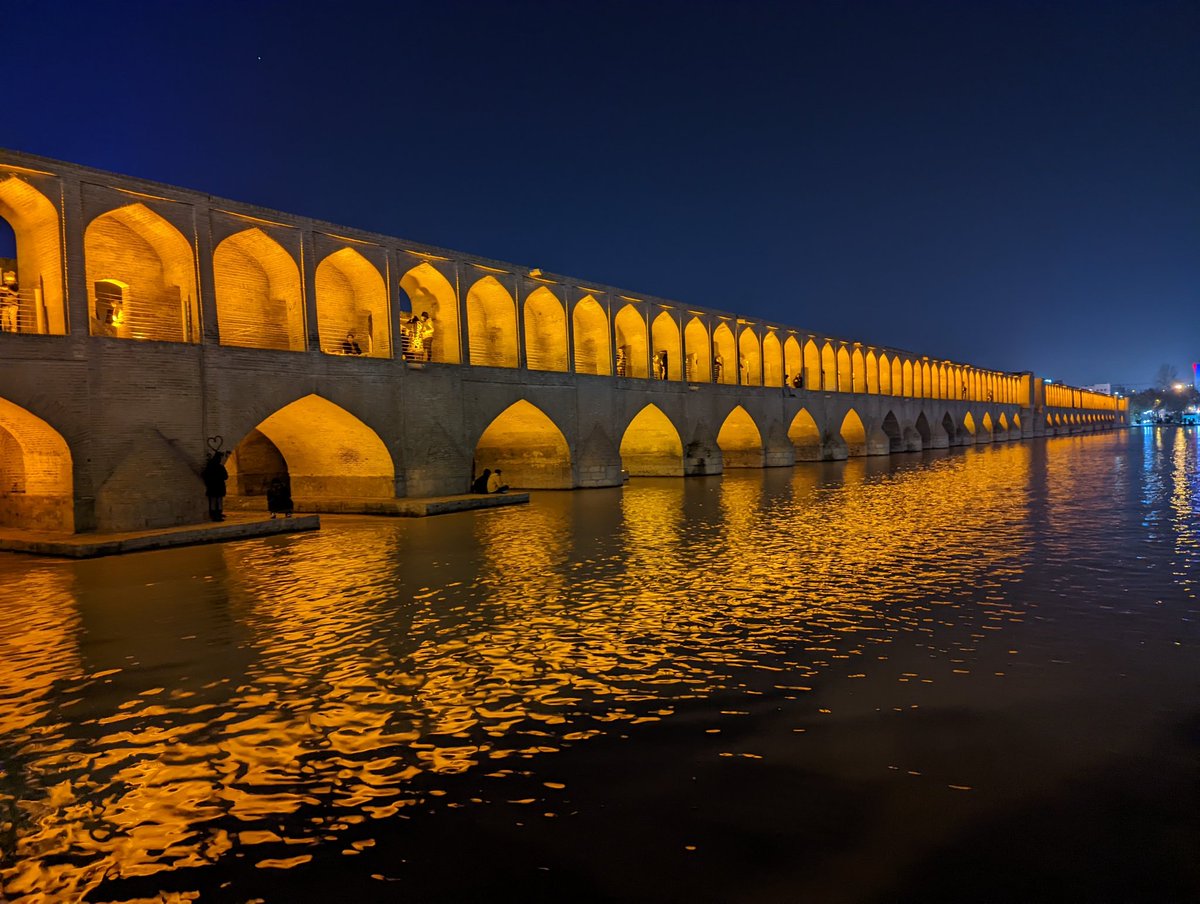 fanisanim's tweet photo. It's alive again!🌉😍 https://t.co/Fa60UsO3BH