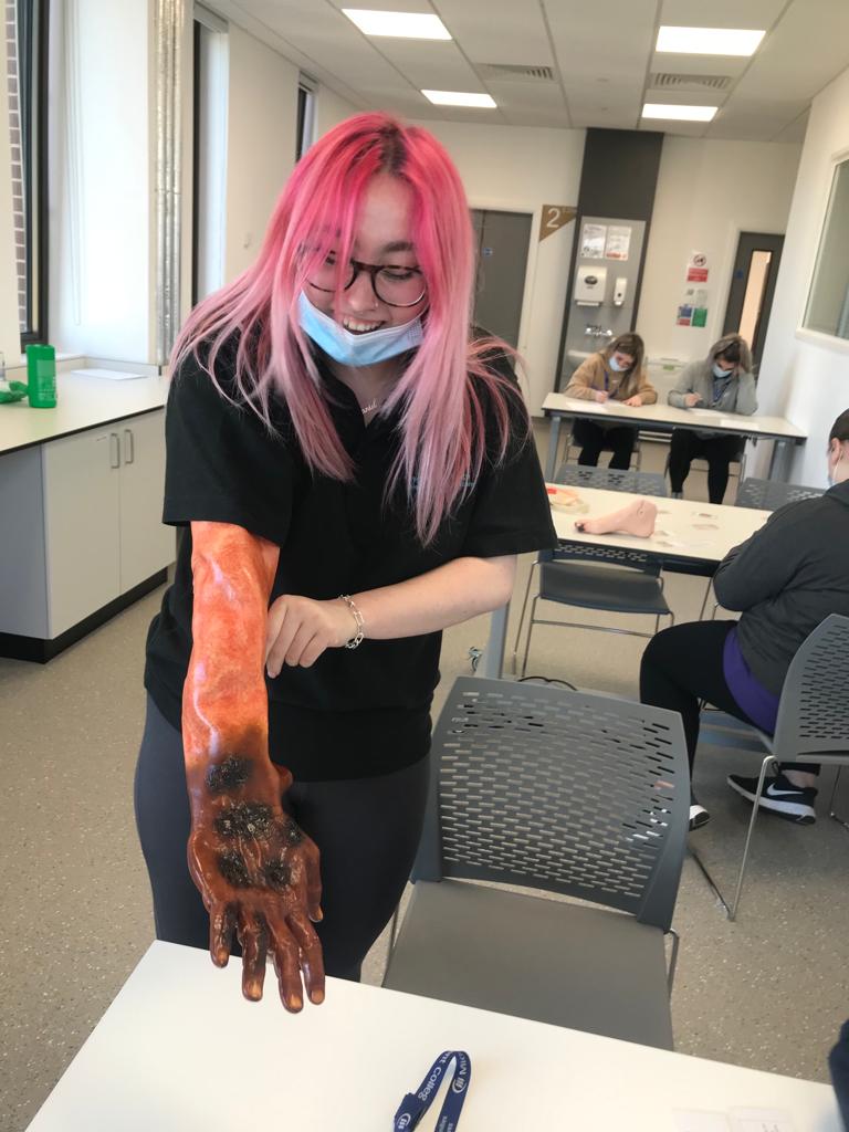 MidKent College tweet media