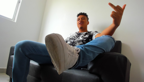 #cashmaster #findom  #alphafeet #alphamale #smellyfeet #financialdomination #cashmaster      #finslave
