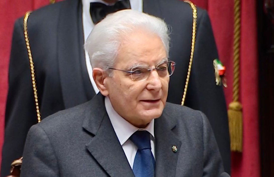 ANIP_it's tweet photo. “L’esempio ci è stato dato da medici, operatori sanitari, volontari, da chi ha garantito i servizi essenziali nei momenti più critici”. Grazie Presidente #Mattarella, noi ci siamo e ci saremo 🇮🇹 https://t.co/hVvn5ol3oI