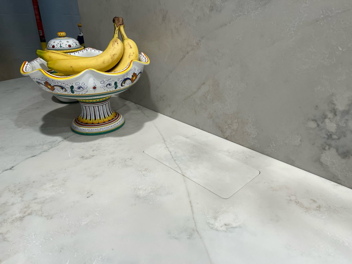 SBox_USA's tweet photo. Nothing like streamlining your kitchen with a code compliant, splash rated, Chameleon S-Box™ pop-up outlet unit! Available on our site in 15a and 20a options! https://t.co/EjkiwztKjK #kitchendesign #homerenovation #sbox https://t.co/B5dzjqVftq