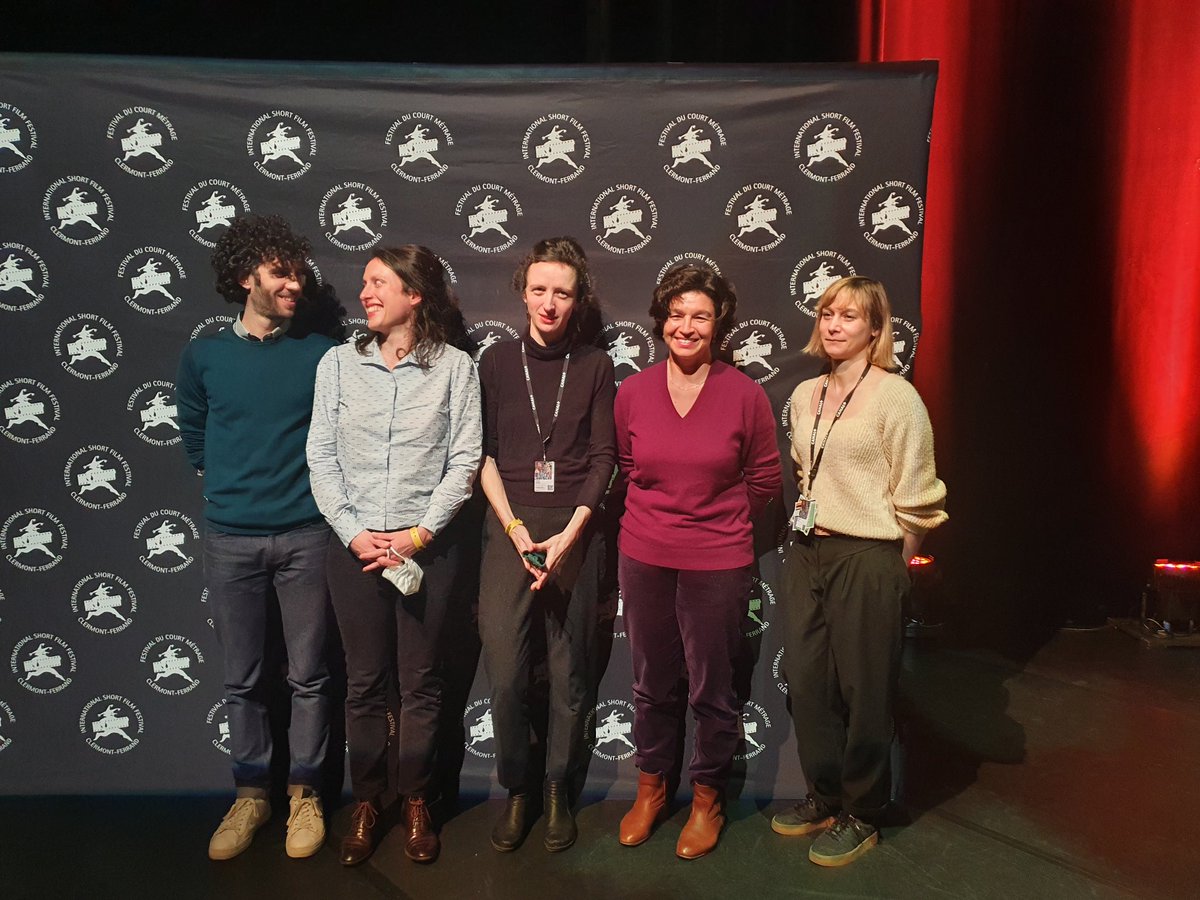 AuRhAlpes_Cine's tweet photo. 👏 Félicitations à Mathilde Chavanne, lauréate de la Bourse des Festivals de Clermont-Fd 2022 pour son projet PLEURE PAS GABRIEL produit par Apaches Films
@Clermont_Court @LeCNC @auvergnerhalpes #bureaudesauteurs #apachesfilms https://t.co/1kuzDsdyDg