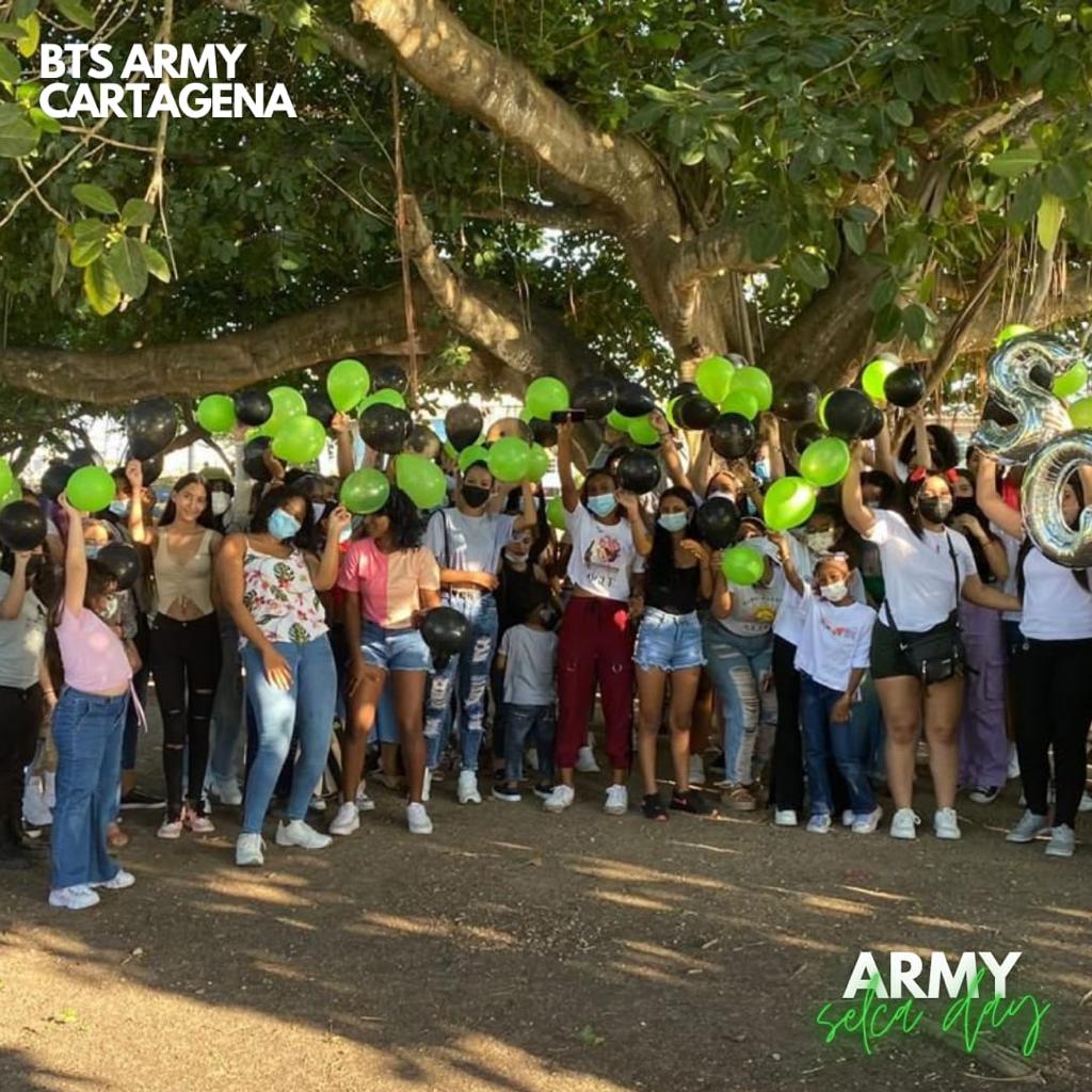 BTS_cartagena's tweet photo. 📸 ARMY SELCA DAY 📸 

¡ARMY! Muchas gracias por su asistencia en nuestro primer evento del año, esperamos que se hayan divertido un montón.

[...] https://t.co/1LcjQI6Wz9