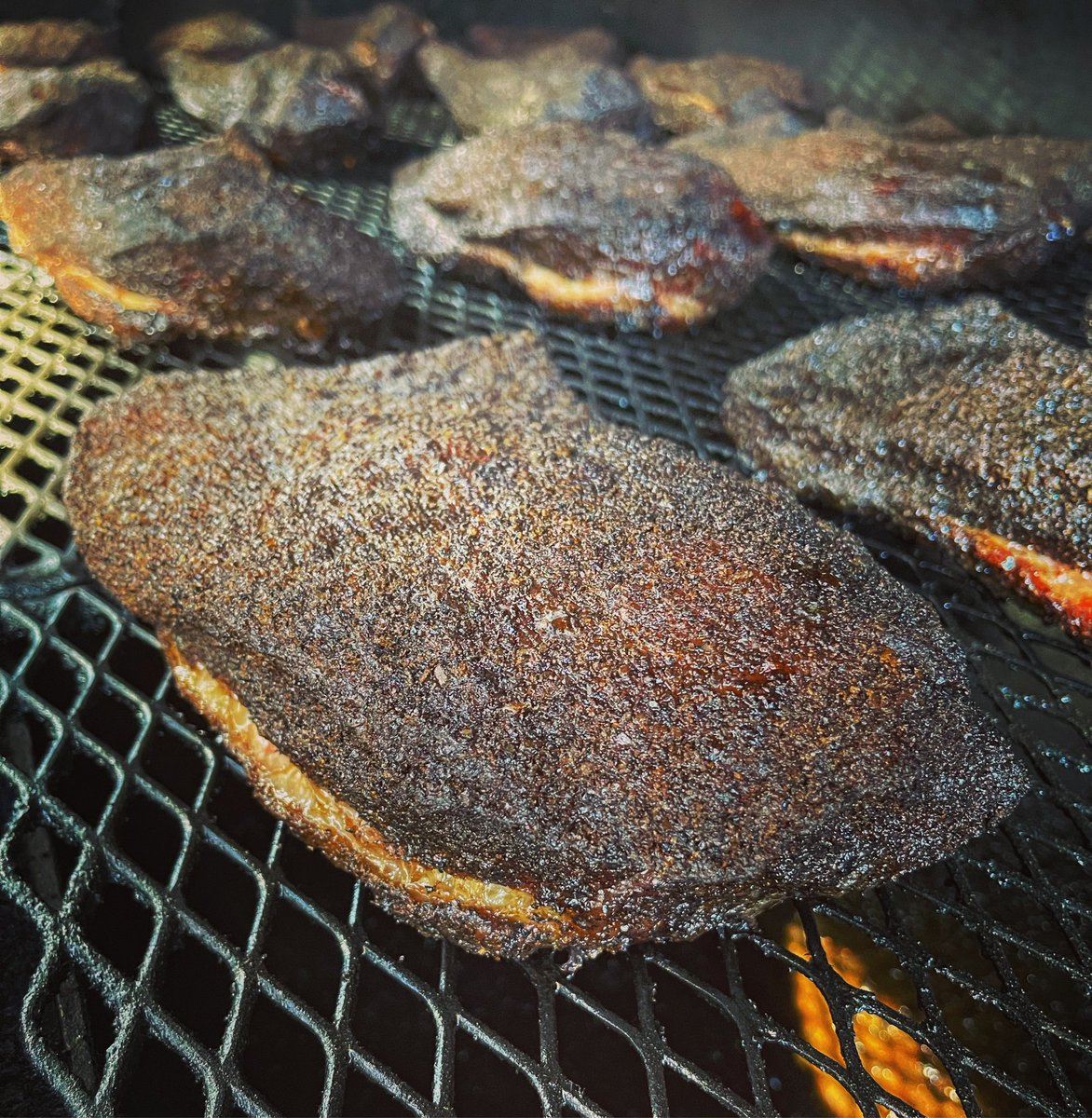 We will be open until 3:00 today!!