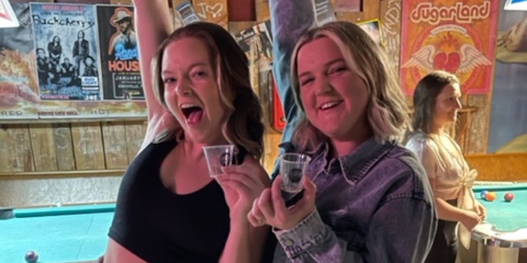 cottoneyedjoetn's tweet photo. If you're in need of liquid therapy, we know just the place! 🥃🥃🥃Come out for #ladiesnight tonight! 2️⃣ for 1️⃣ well mixed drinks from 6PM-10PM
#drinkspecials #freepitchersofbeer #2for1drinks #cottoneyedjoe #ladiesnightatthejoe #thirstythursday #girlsnightout. #linedance https://t.co/CZcJNtWYuD
