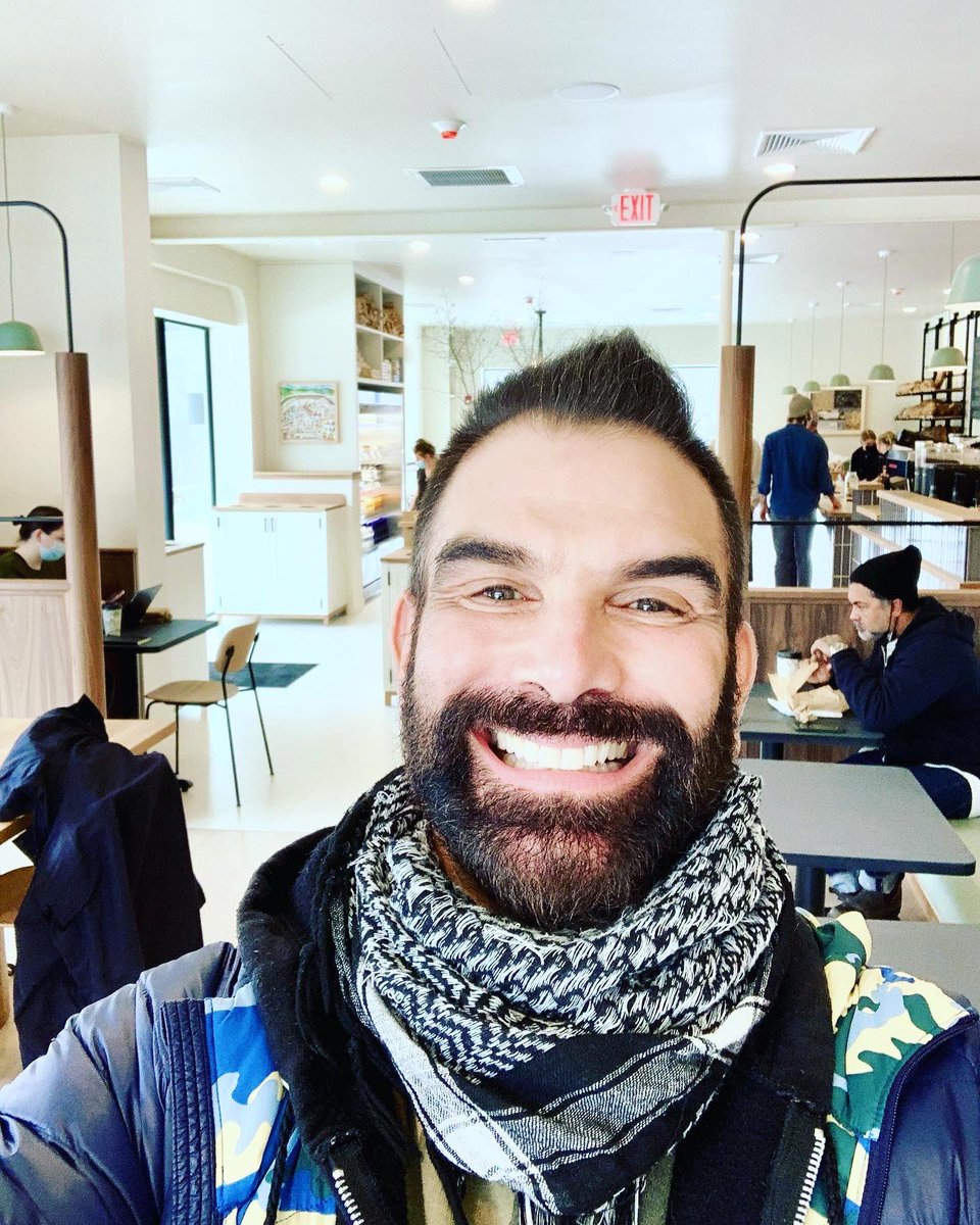 ChrisJBick's tweet image. Soooo beyond excited to work today at the newly reopened @breadalonebakery in Boiceville. Our first carbon neutral bakery in the Catskills. #workfrombreadalone #carbonneutral #breadalone #nowopen