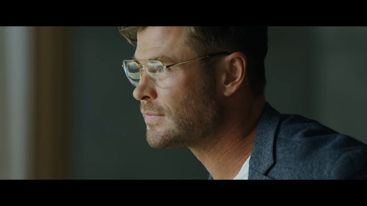 Chris Hemsworth Fan tweet media