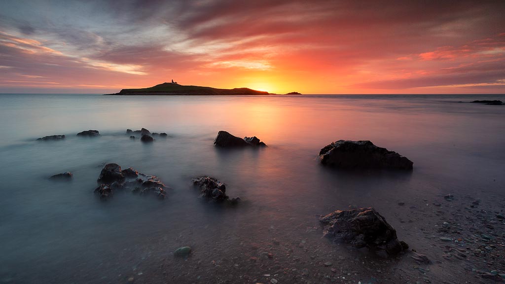 Great light over Ballycotton Island........
<a href="/pure_cork/">Pure Cork</a> <a href="/BallycottonIRE/">Ballycotton</a> <a href="/corkbeo/">Cork Beo</a> <a href="/BCSeaAdventures/">Ballycotton Sea Adv</a> @