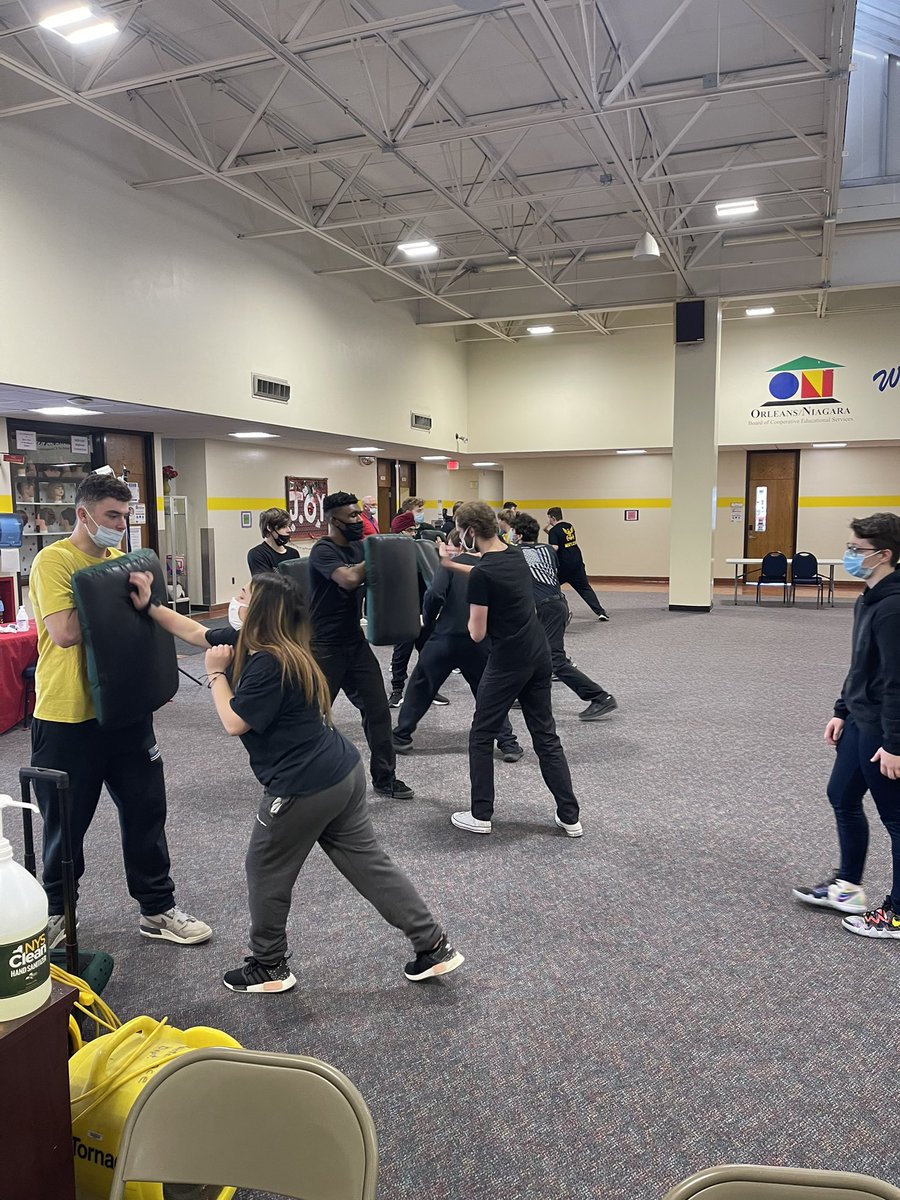 SSBindemann's tweet photo. February is CTE month. One of the hallmarks of CTE, is the industry aligned experiences. At NCTEC, our Security and Law students have a blast learning defensive tactics. Thanks to SRO Ohar for contributing to their learning. #engaged #CTE @ONBOCES https://t.co/07PZchcFSd