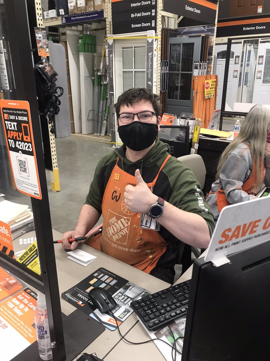 AllenBellHD's tweet photo. CJ in millwork got a commercial credit. Great job in the aisles driving credit. @BrianLyonsHD @jjc6313 @1956Homedepot https://t.co/KLAnou79PA