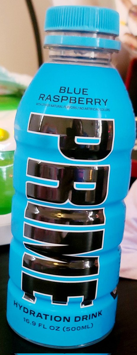 LeslieJC1993's tweet photo. @PrimeHydrate @LoganPaul best Hydration drink on the market https://t.co/ruGPj4c1xe