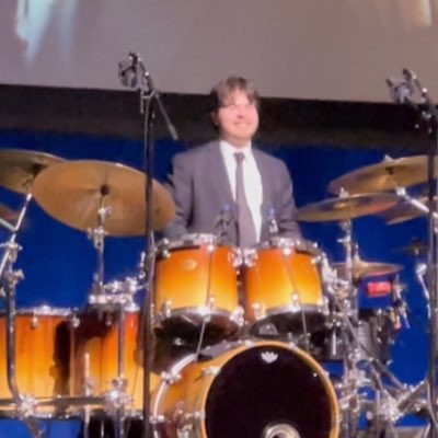 willodrummer's tweet photo. #NewProfilePic https://t.co/C1hQt6nIJ5