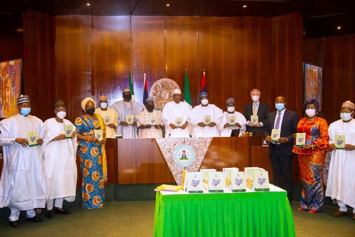 natpopcom's tweet photo. Chairman @natpopcom, Hon. Nasir Isa Kwarra delivered a welcome address at the official launch of the revised National Population Policy for Sustainable Development by @MBuhari at the State House, Abuja, today. https://t.co/YMLh5sQDqx https://t.co/ropZtGNDOV