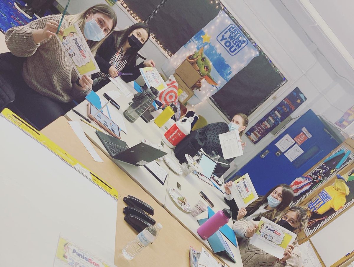 IS27Prall's tweet image. Our teachers hard at work after hours! #teacherslearning #danielsonframework #bestptactices