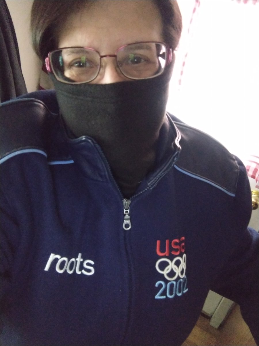 LePigeonBercy's tweet photo. 20yrs later, still got the jacket and still wearing it. #WhereItAllBegan #SLC2002 #ThrowbackThurday #Roots https://t.co/y4K7shHc0Y