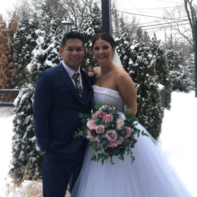breeschatzyy's tweet photo. We got married in a blizzard 🥲❄️ 2/2/2022 
 #NewProfilePic https://t.co/jF6Pa4d4vY