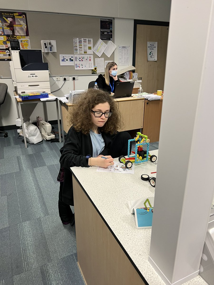 FATech_Ed's tweet image. Test and Race-day for S3 Rachet Racer challenge @raisingrobots @LEGO_Education  #FORengineering #BGErefresh