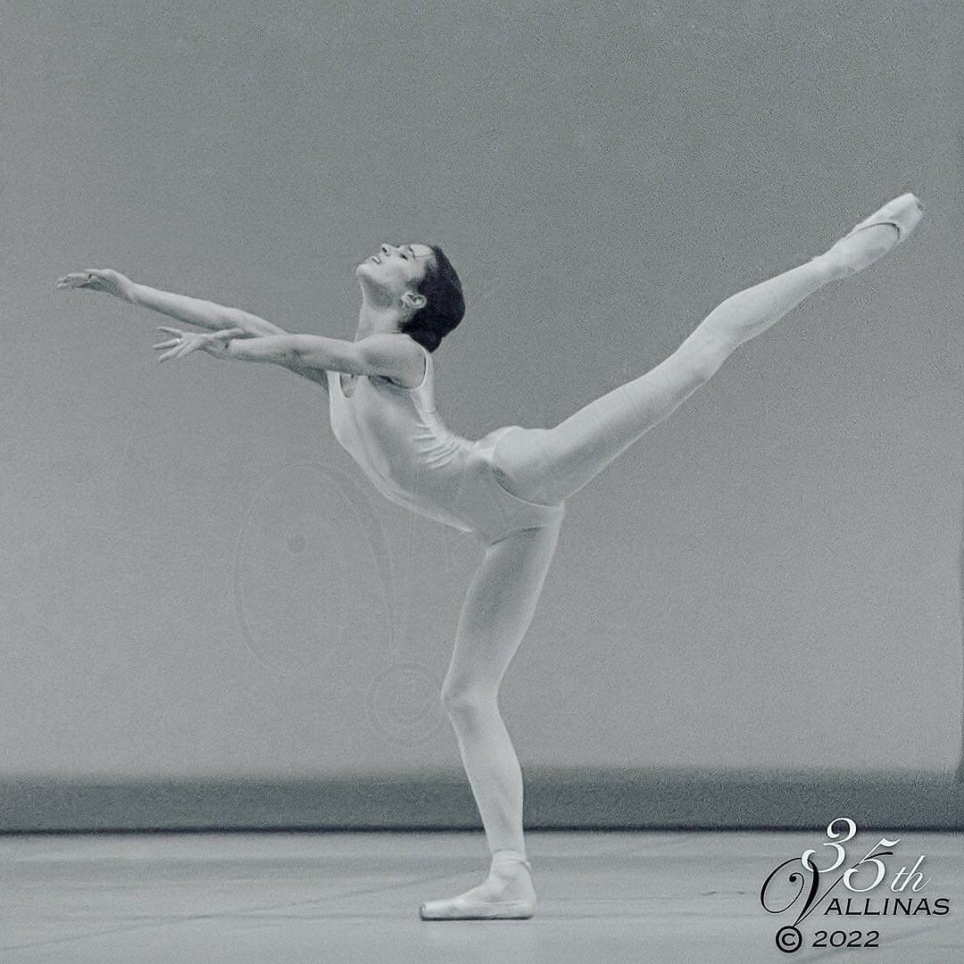 Diana Vishneva (@dianavishneva) on Twitter photo The Prix de Lausanne-2022 <a href="/PrixdeLausanne/">Prix de Lausanne</a> is taking place this week. And I wish good luck to all the participants. You are talented, brave, and strong! Be fearless, and the path you chose will be full of wonders! 💫
📷: Prix de Lausanne, 1994. The Prix de Lausanne-2022 <a href="/PrixdeLausanne/">Prix de Lausanne</a> is taking place this week. And I wish good luck to all the participants. You are talented, brave, and strong! Be fearless, and the path you chose will be full of wonders! 💫
📷: Prix de Lausanne, 1994.
