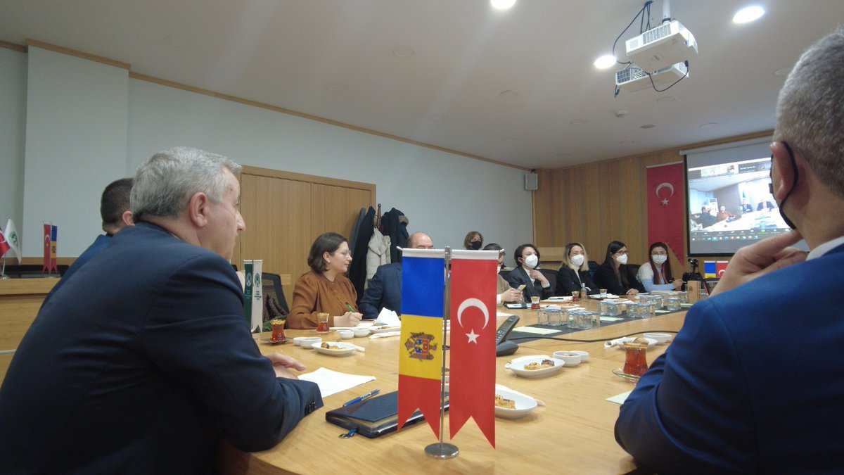 TmmobOrmuh's tweet photo. “Sivil Toplum Kuruluşları Perspektifinden Türkiye - Moldova Ormancılık İlişkileri” konulu toplantı Odamız Genel Merkezi’nde yapıldı. 
https://t.co/tH08JFfBJZ https://t.co/WMDoKmqYed