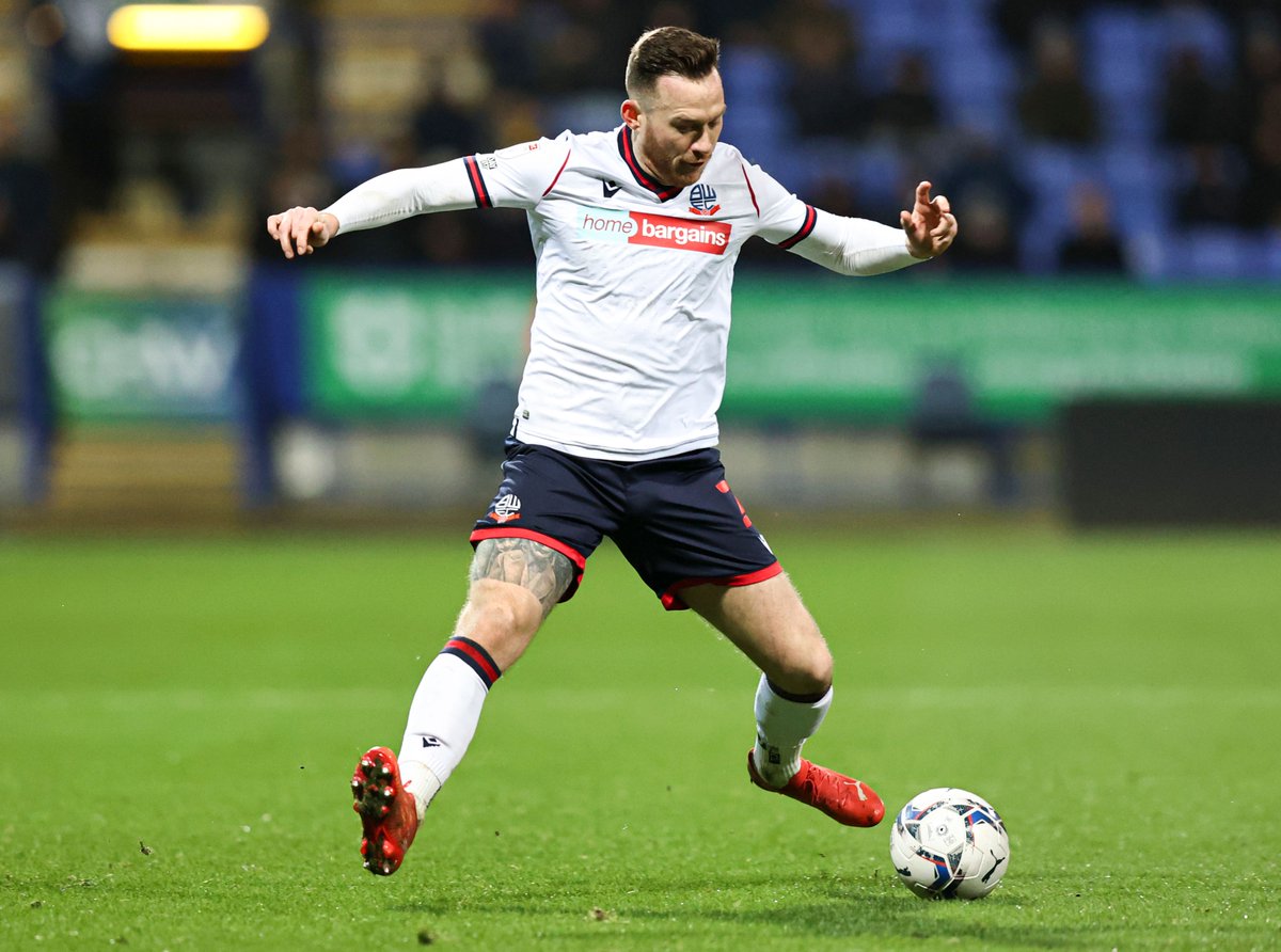 OfficialBWFC's tweet photo. 💬 𝗘𝘃𝗮𝘁𝘁: "Confidence comes off the back of positive results. The existing players seeing new players turning up with the ability levels they’ve got, in turn, raises their own performances. @GethinJones8 has had a huge impact on the team for example."

#BWFC 🐘🏰 https://t.co/g15JlmljTY