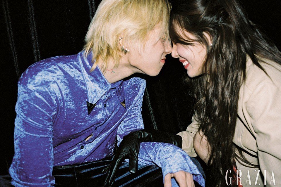 Dawn_Turkey_'s tweet photo. HyunA ve Dawn, Instagram hesaplarından nişanlandıklarını duyurdular!!!

Umarız bir ömür boyu birlikte mutlu olurlar 🥺💖

#DAWN #던 #Hyojong #효종 
#HyunA #현아 https://t.co/BJB4bsUHMT