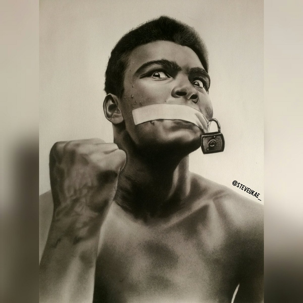 steveukae_'s tweet photo. Muhammad Ali- 
"FIST OF TRUTH"
Charcoal &amp; BenGraphite pencils on Strathmore paper. 
@artmonnk
@blackartistz @ArtNigerian https://t.co/p9WvcIV9MT