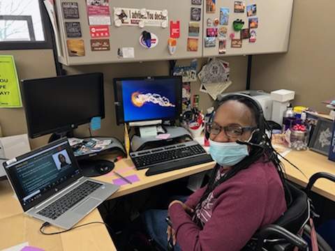 WrightAdvising's tweet photo. College advisors meeting with their students virtually. Who's your advisor? Meet them today! https://t.co/ppPZlUkwAA