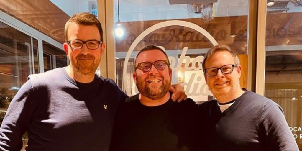 FleetStreetPR's tweet photo. Yet more middle-aged blokes doing a #podcast 🎙 🎧

The #ThreeWiseMarks are back with a vengeance, spinning yarns and dropping knowledge bombs that everyone in #hospitality needs to hear. Coming soon. Ish. We think. Watch this space.

@markstretton 
@Supersonic_Inc 
@Wingers76 https://t.co/8OLs6oD0qV