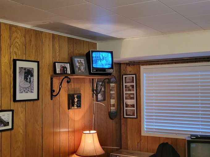 Every horror man den needs a videostore style TV up in the corner playing non stop horror movies  #horror<a href="/tag/horror"class="tags"><span>#horror</span></a><a href="/tag/horrormovies"class="tags"><span>#horrormovies</span></a><a href="/tag/horrorfam"class="tags"><span>#horrorfam</span></a><a href="/tag/horrorcommu"class="tags"><span>#horrorcommu</span></a>