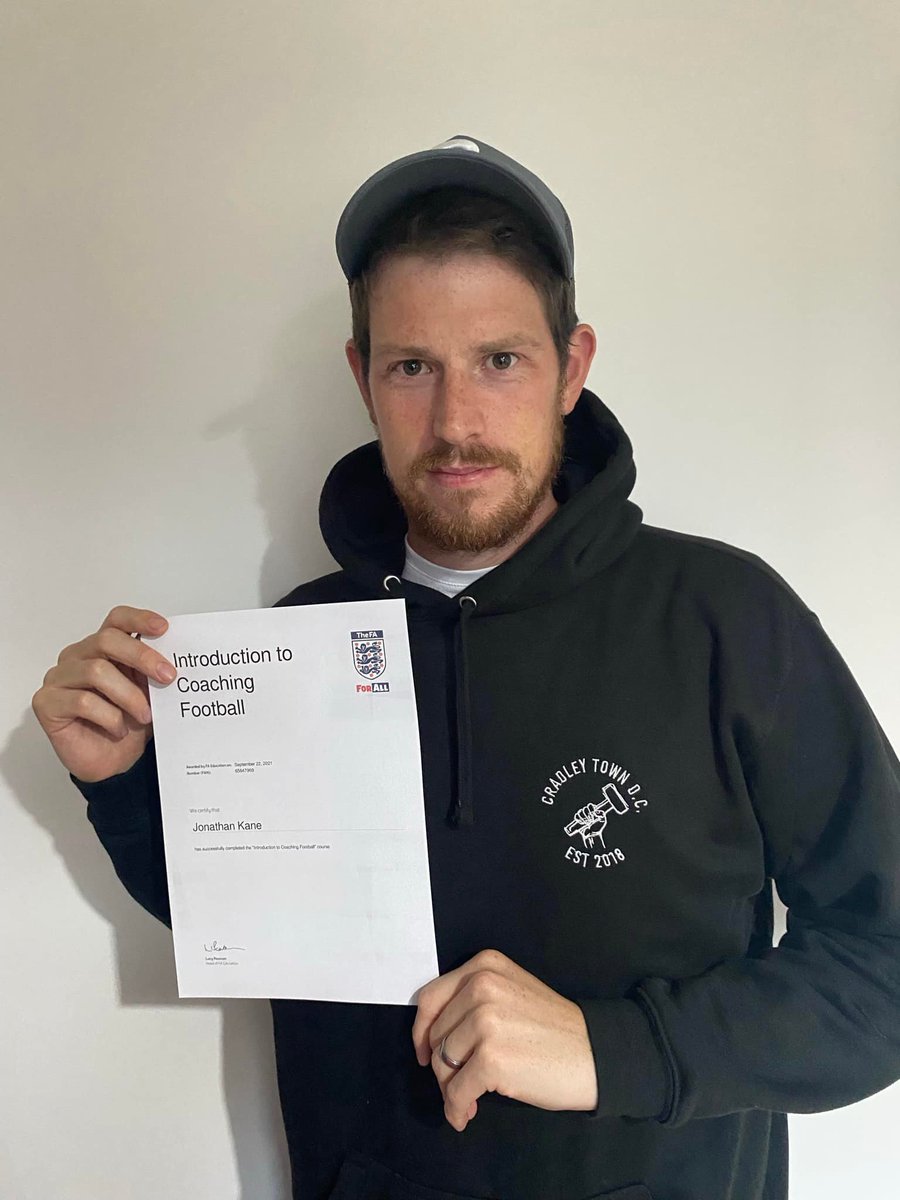 CradleyTownDC's tweet image. Well Done to Cradley Town DC Lionesses Manager Jonathan Kane who's application to secure FA Funding to begin his UEFA C Licence has been successful.
#developingcoaches #volunteers #footballfamily #Licencecoaches #footballforall @BirminghamFA  
@BCbeactive @DudleyCVS