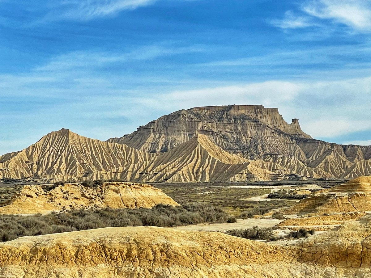RikiAbad's tweet photo. Ocho horas y media de disfrute con la Exploro por las Bardenas!!!
Poco a poco vamos cogiendo golpe de pedal para la larga distancia!!!
#bardenasreales #castildetierra #3texploro #gravel #disfrutar https://t.co/KpgGgsB903