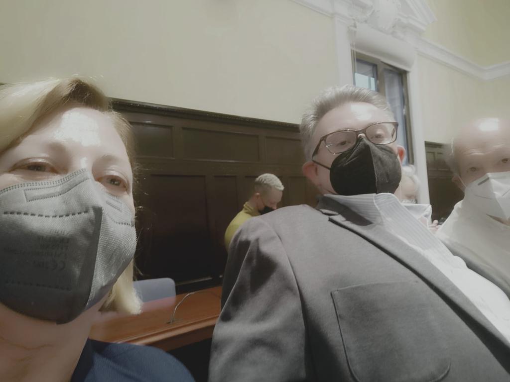 rafacruz2001's tweet photo. En el Pleno de este mes defendiendo con brillantez nuestras iniciativas .Unos aquí y María desde casa. https://t.co/sZy2pxNEXr