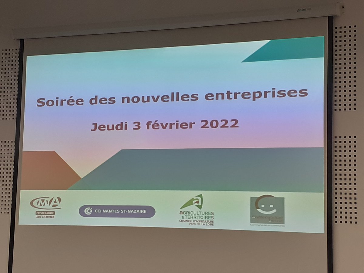 Resval4's tweet image. Présent à la soirée d'accueil des nouvelles entreprises organisée avec la @ChbtDerval ,la @CCINantes ,la @cmarPDL et la Chambre d'agriculture PdL