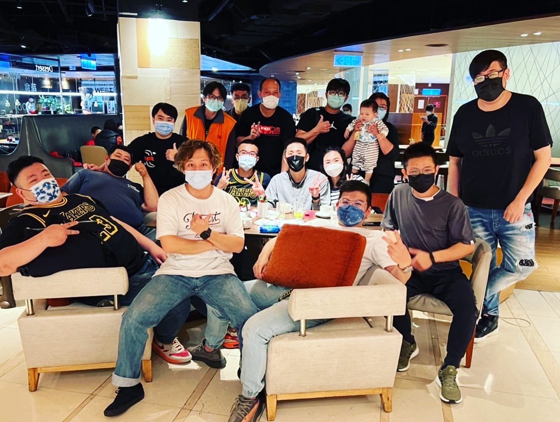 takao_sw's tweet photo. The best TakaoSW Team
Also like a big family 🏠

Happy Chinese new year 🧧 
🐯🐯🐯🐯🐯 https://t.co/HPhjTaycER