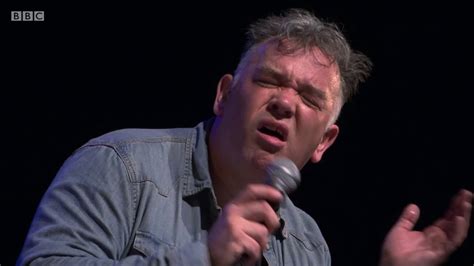 foxblog3's tweet photo. Stuart Lee wants to stop you listening to two top scientists Robert Malone and Peter McCulloch because he says that they spread misinformation. He cannot dispute a thing they say. Stuart tries to pretend censorship is a noble cause for him to advocate #StuartLee #JoeRogan https://t.co/CFR82dzZim