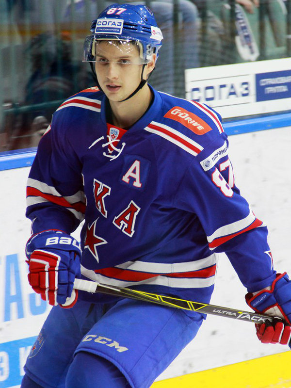 Остался 1 день до церемонии открытия 24 зимних Олимпийских игр в Пекине. Команду хоккеистов на этой Олимпиаде представляет Вадим Шипачев пожелаем ему и всей сборной удачи и побед! Болеем за наших!  #НашГеройОлимпиады #ЗаРоссию