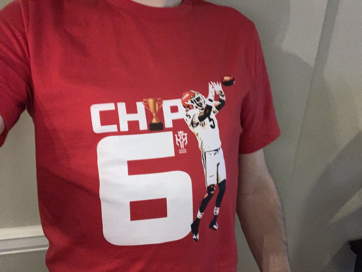 perfecthennig's tweet photo. @HaleTralee @KeleeRingo Got it today, wearing it today. #chip6 https://t.co/IS8iXpinIw