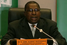 newBuz_Ethiopia's tweet photo. Africa urged to speedup AU financial institutionsโ formation
Africa towards financial autonomy? The establishment of central bank of Africa, African monetary fund, Pan-African stock exchange, and African investment bank in the making.
https://t.co/RxiUkbuvzd
@AU_ETIM https://t.co/yqw1tcIL1g