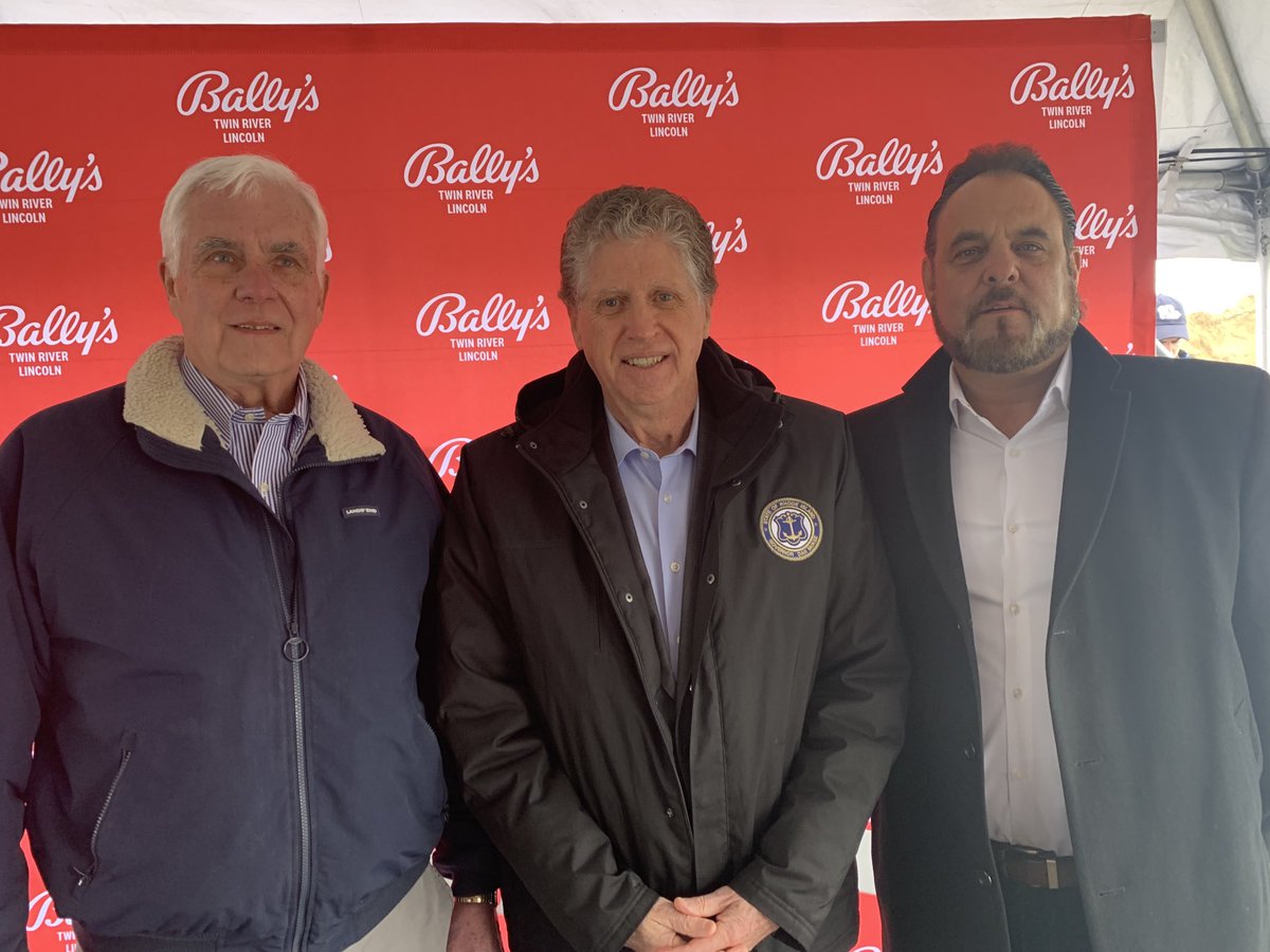 RI Building & Construction Trades Council tweet media