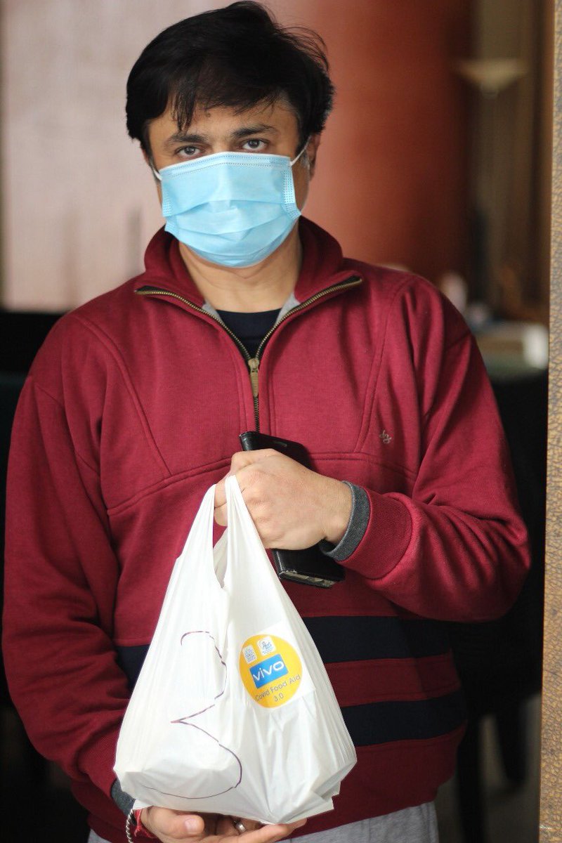 express our heartfelt thanks to <a href="/Vivo_India/">vivo India</a> for supporting #CovidFoodAid 3.0 through which we have distributed 15k meals to the Covid stricken families of Gurugram to rise above the third wave. 
#vivocares #covidfoodaid