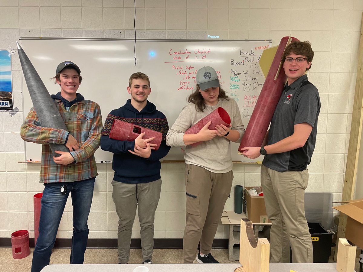 CFHSRocketClub's tweet photo. Celebrating the birth of our booster section with a family photo! #studentlaunch https://t.co/5kcOUX5zgN
