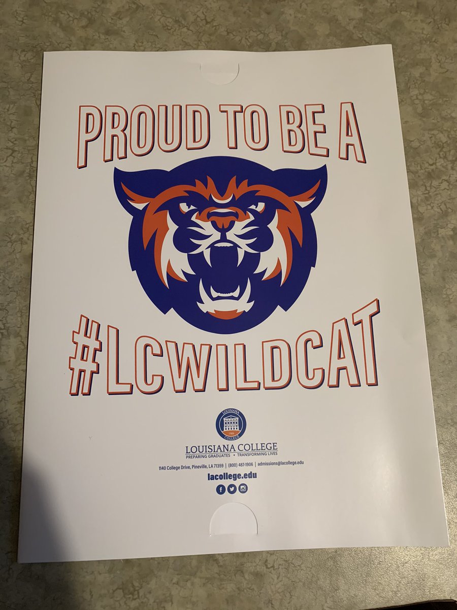 MikeOlvera15's tweet photo. Officially a Wildcat π§‘π #LCWildcat @LCU_ftball @LC_University https://t.co/xE7IfCCttX